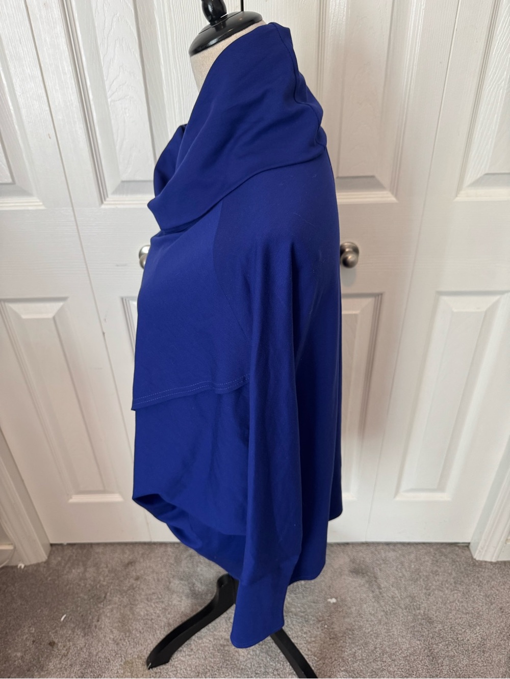 Joseph Ribkoff Size 14 Blue Top - Picture 8 of 15